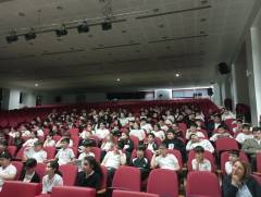 Evrensel Kolej